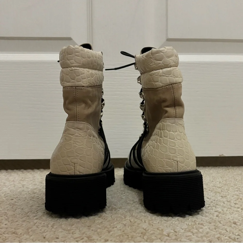 Freda Salvador Claudia Lace-Up Boots in Khaki - Picture 7 of 11